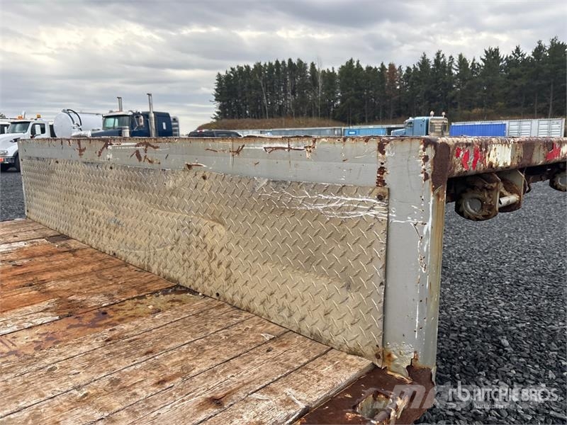Doepker 53 ft Tri/A Step Deck Trailer Nizki nakladalci