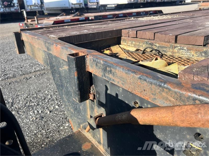 Domes 20 ft T/A Equipment Trailer Prikolice za prevoz vozil