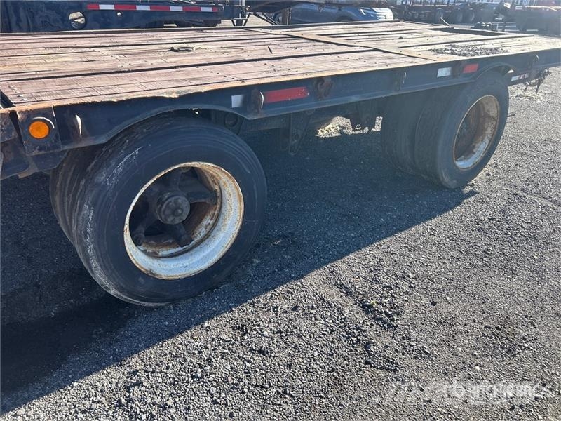 Domes 20 ft T/A Equipment Trailer Prikolice za prevoz vozil