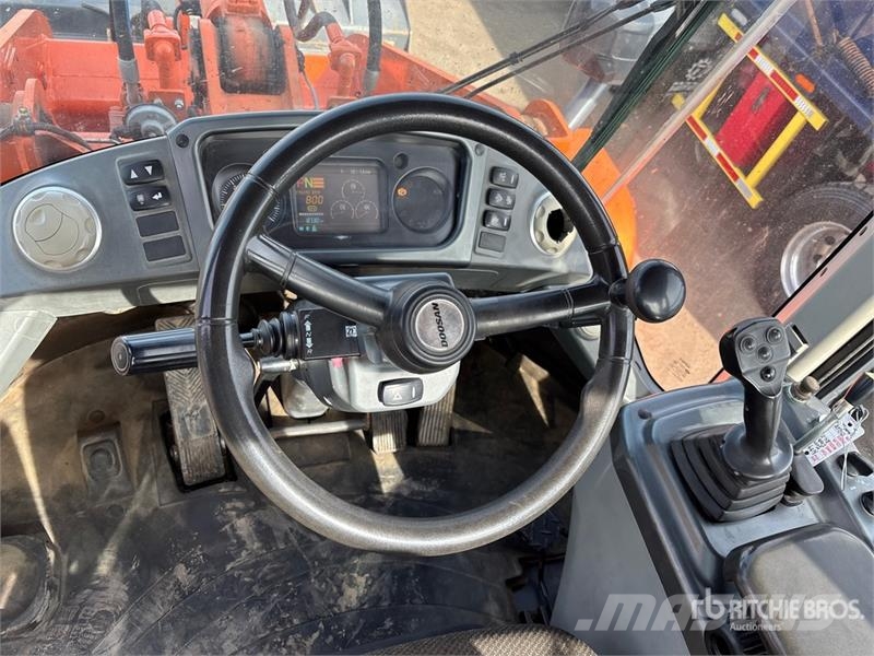 Doosan DL220-3 Wheel loaders