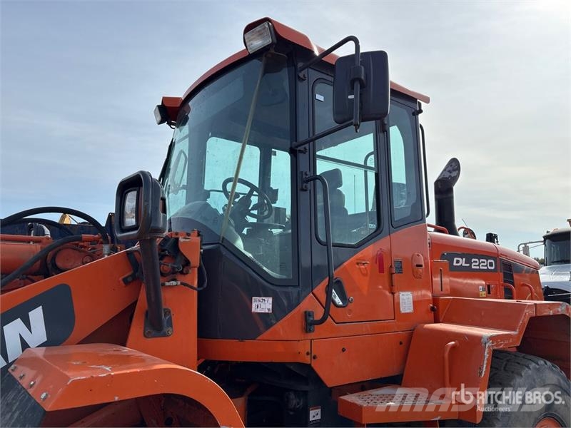 Doosan DL220-3 Wheel loaders