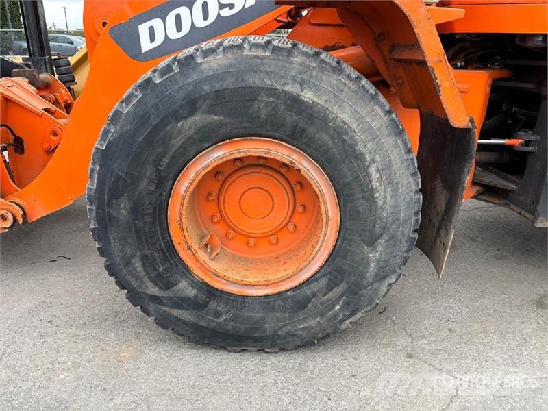 Doosan DL250 Wheel loaders