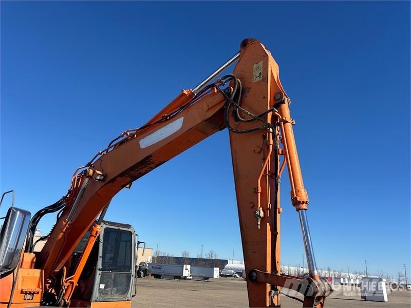Doosan DX235 LCR Tracked Excavator Raupenbagger