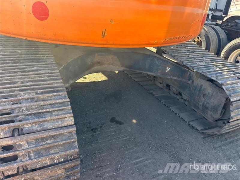 Doosan DX235 LCR Tracked Excavator Raupenbagger