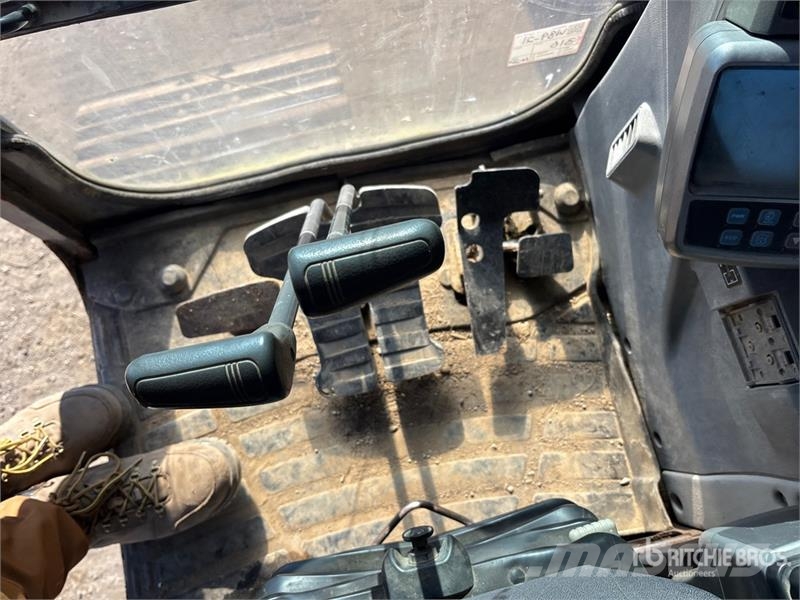 Doosan DX235 LCR Tracked Excavator Raupenbagger