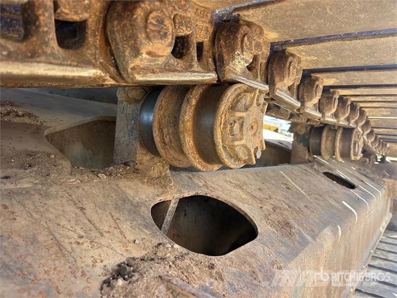 Doosan DX235 LCR Tracked Excavator Raupenbagger