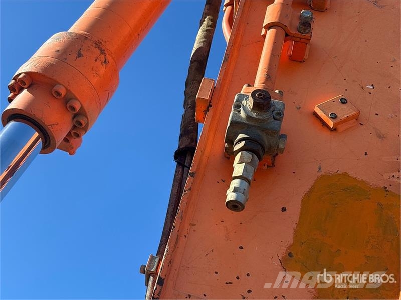 Doosan DX235 LCR Tracked Excavator Raupenbagger