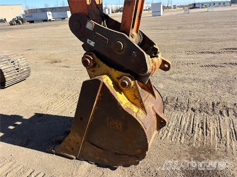 Doosan DX235 LCR Tracked Excavator Raupenbagger