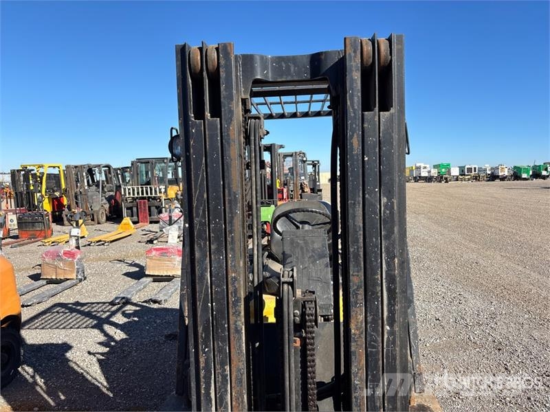 Doosan G25E-3 4500 lb Cushion Tire Forklift Heftrucks overige