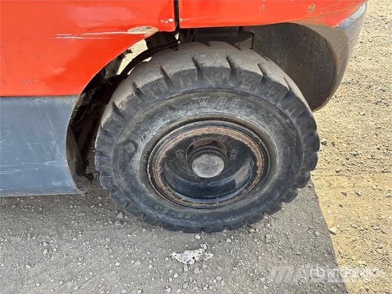 Doosan G25E-5 3600 lb Cushion Tire Forklift Другие складские механизмы