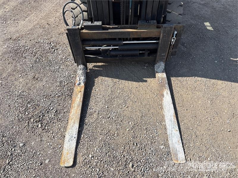 Doosan G25E-5 3600 lb Cushion Tire Forklift Другие складские механизмы