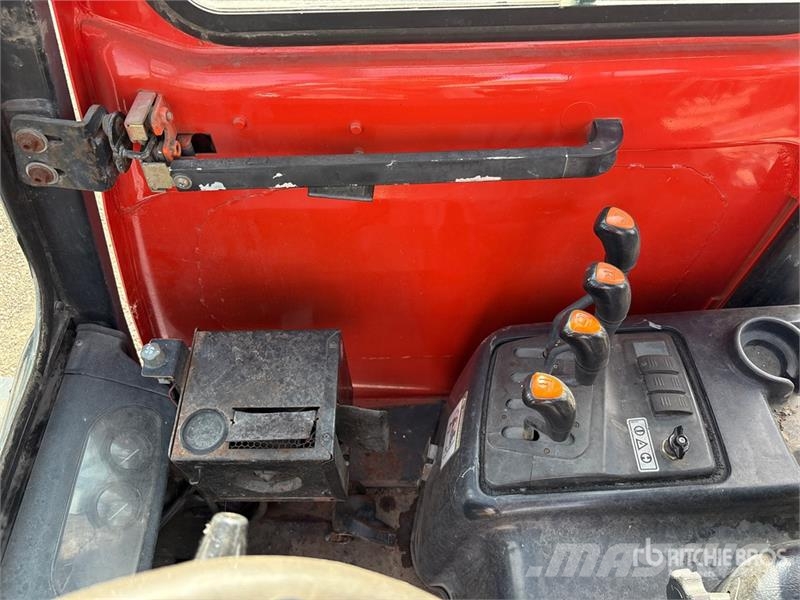 Doosan G25E-5 3600 lb Cushion Tire Forklift Другие складские механизмы