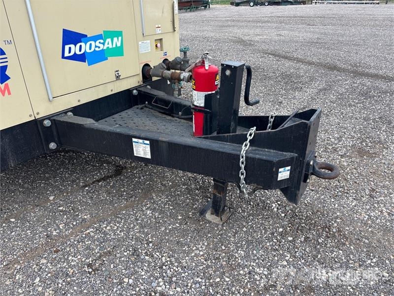 Doosan HP1600 Mobile Air Compressor Kompresory