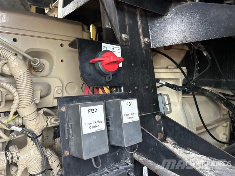 Doosan HP1600WCU-FX-T4I Mobile Air Compressor Compresores