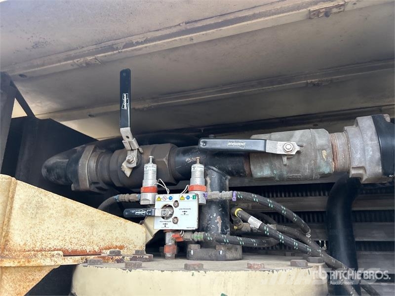 Doosan HP1600WCU-FX-T4I Mobile Air Compressor Compresores
