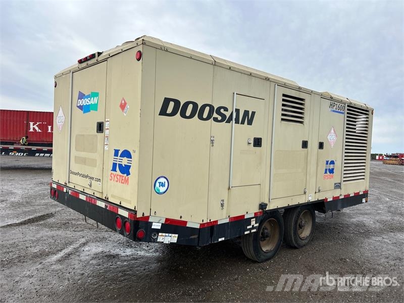 Doosan HP1600WCU-FX-T4I Mobile Air Compressor Compresores