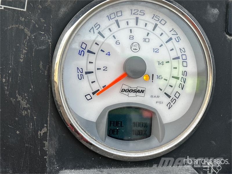Doosan HP375WCU-T4F Mobile Air Compressor 压缩机