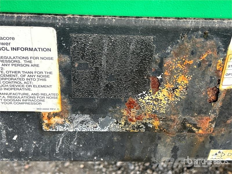 Doosan HP375WCU-T4F Mobile Air Compressor 压缩机