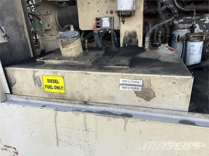 Doosan HP915WCU Mobile Air Compressor (Inoperable) Kompresory