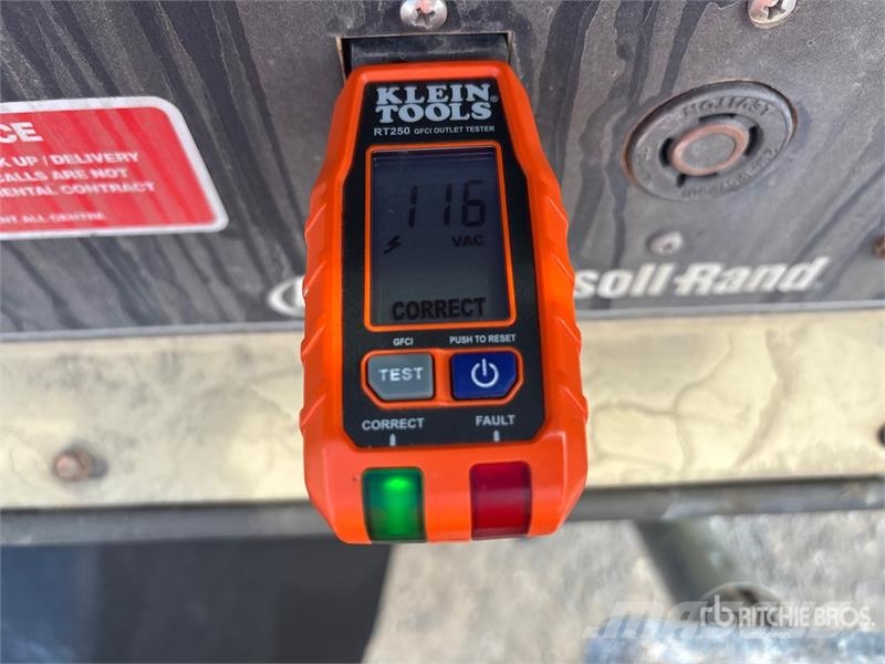 Doosan LS-T4 Light Tower Tour d'éclairage
