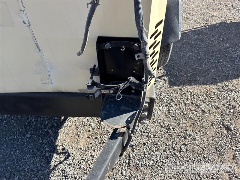 Doosan P425 コンプレッサー