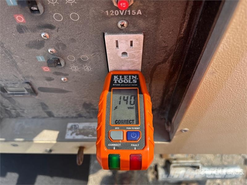 Doosan PPLSLS60HZT4F Light Tower Tour d'éclairage
