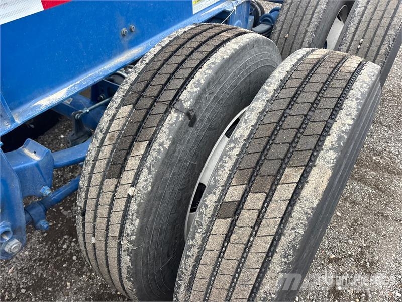 Dorsey SC40-ASY-AB386 Tri/A Container Trailer Kontejnerske prikolice