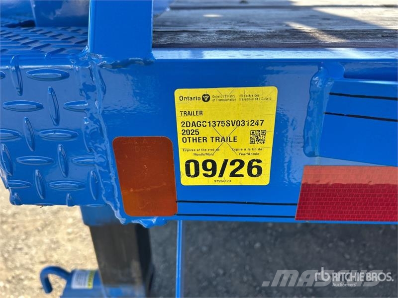  Double A GHB218 30 ft Tri/A Gooseneck Equipment Tr Прицепы-Автовозы