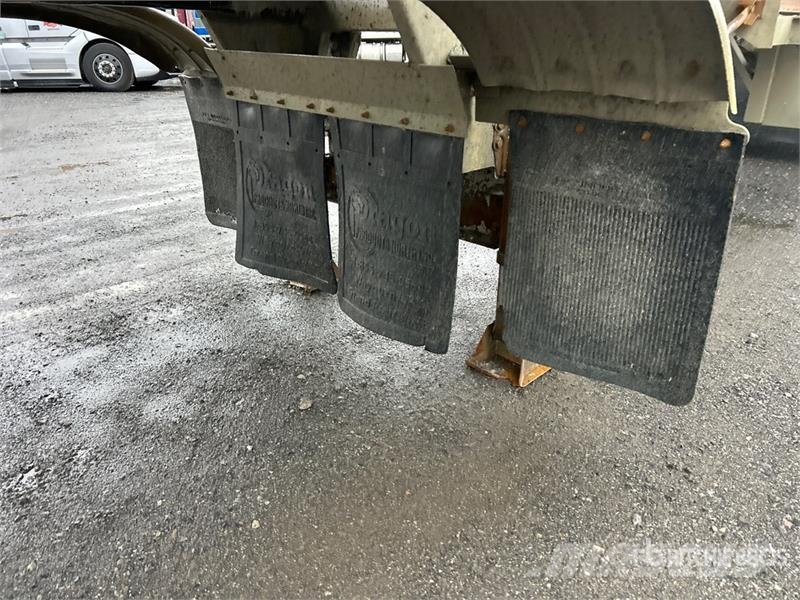 Dragon Tri/A Tanker Trailer Tsisternhaagised