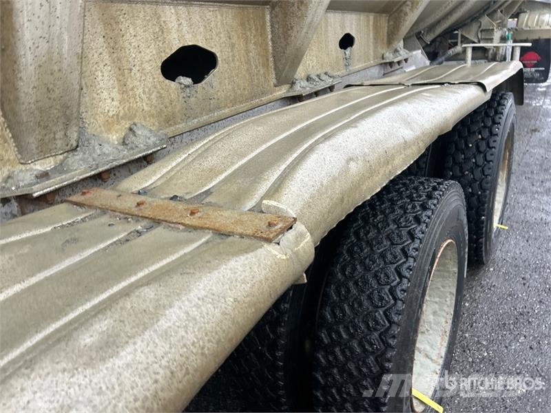 Dragon Tri/A Tanker Trailer Tsisternhaagised