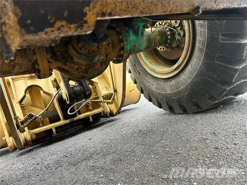 Dresser 530 Wheel loaders