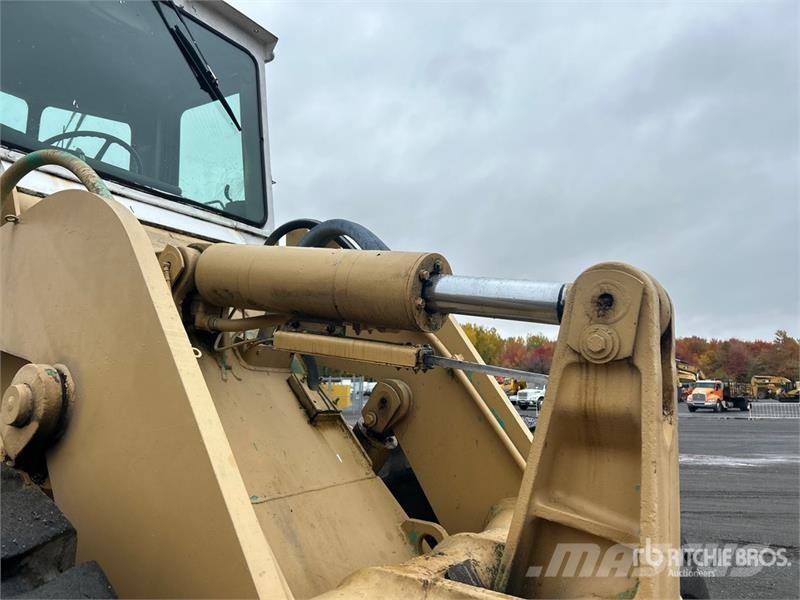 Dresser 530 Wheel loaders