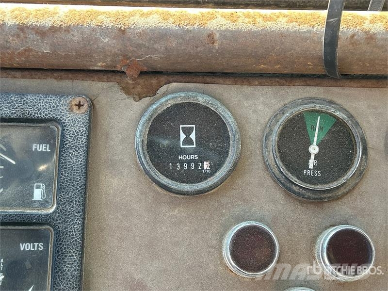 Dresser 530C Wheel Loader Wheel loaders