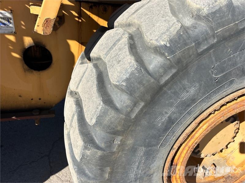 Dresser 530C Wheel Loader Wheel loaders