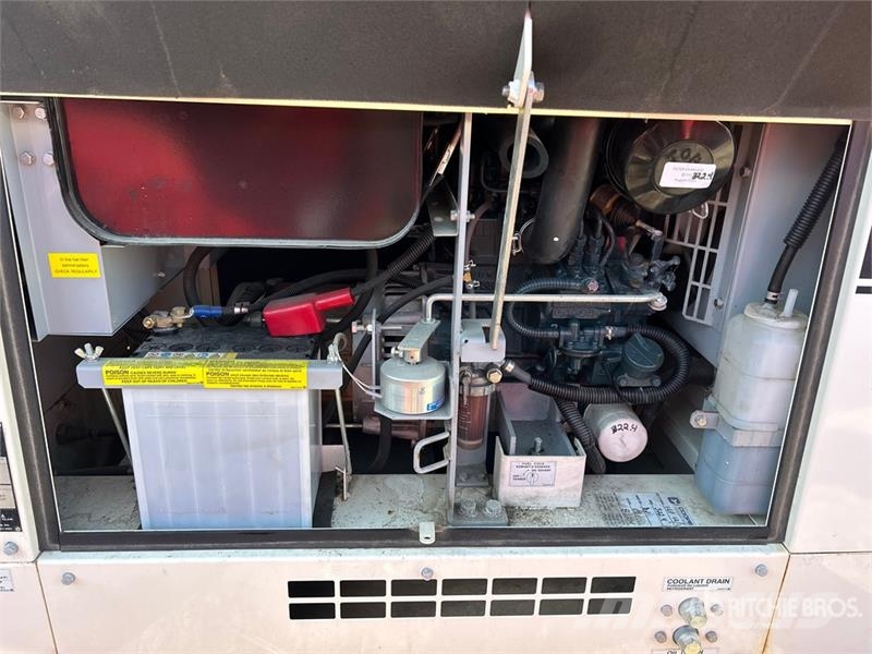 DryAir 600RTS 508564 BTU Hydronic Heater w/ Generator Muud põllumajandusmasinad