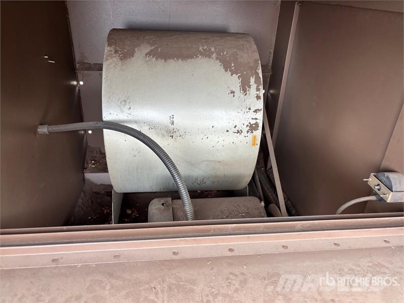  Dust-Cat DF4S102 Dust Collector Строителство - Други