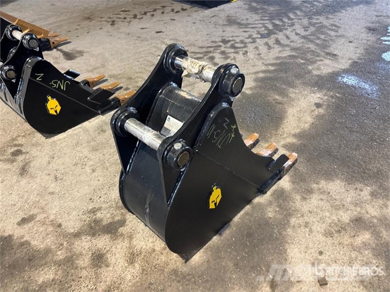 Dynamic Entities 12 in Digging Excavator Bucket - Fits Cat Godet