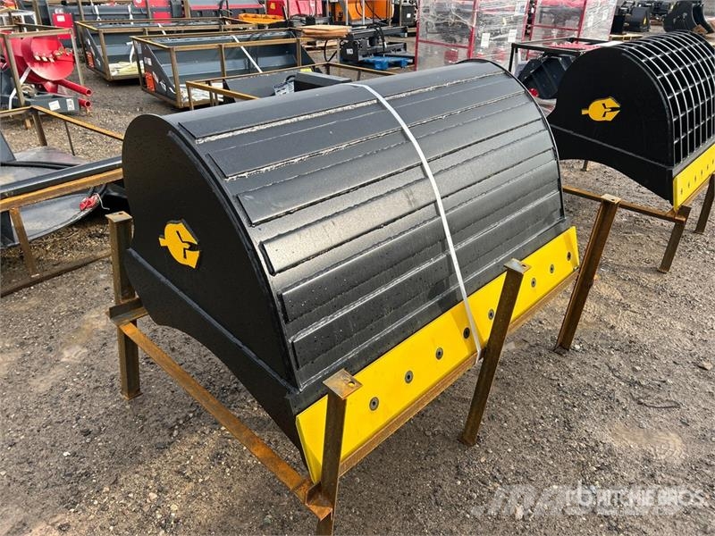 Dynamic Entities 120CL 60 in Q/C Cleanup Excavator Bucket Kanalak
