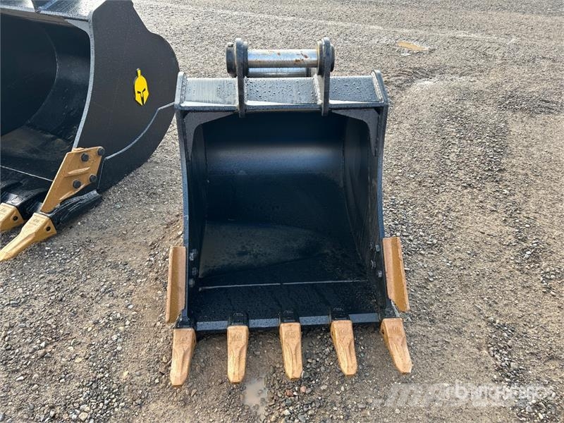 Dynamic Entities 120CL 36 in Q/C Digging Excavator Bucket Kanalak