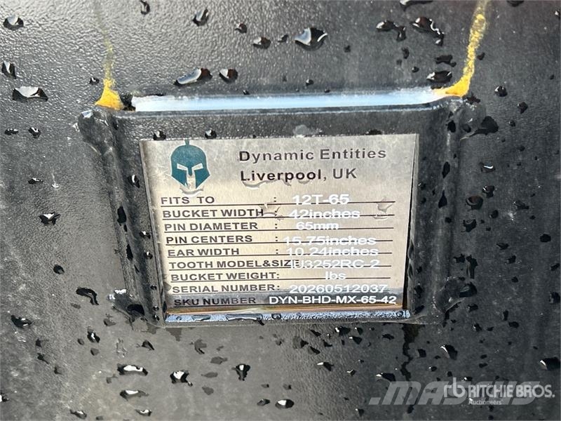 Dynamic Entities 120CL 42 in Q/C Digging Excavator Bucket Kanalak
