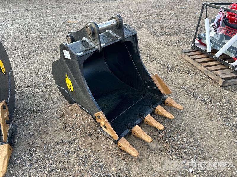 Dynamic Entities 120CL 36 in Q/C Digging Excavator Bucket Kanalak