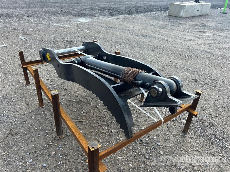 Dynamic Entities 120CL 23 in Excavator Thumb - Fits Cat 31 Kanalak
