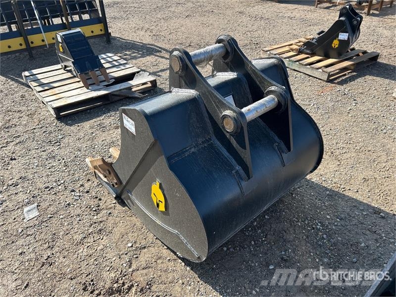 Dynamic Entities 120CL 41 in Q/C Digging Excavator Bucket Kanalak