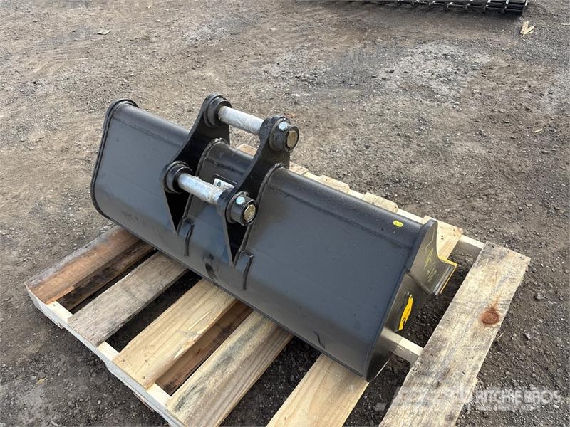 Dynamic Entities 42 in Cleanup Excavator Bucket - Fits Cat Кофи