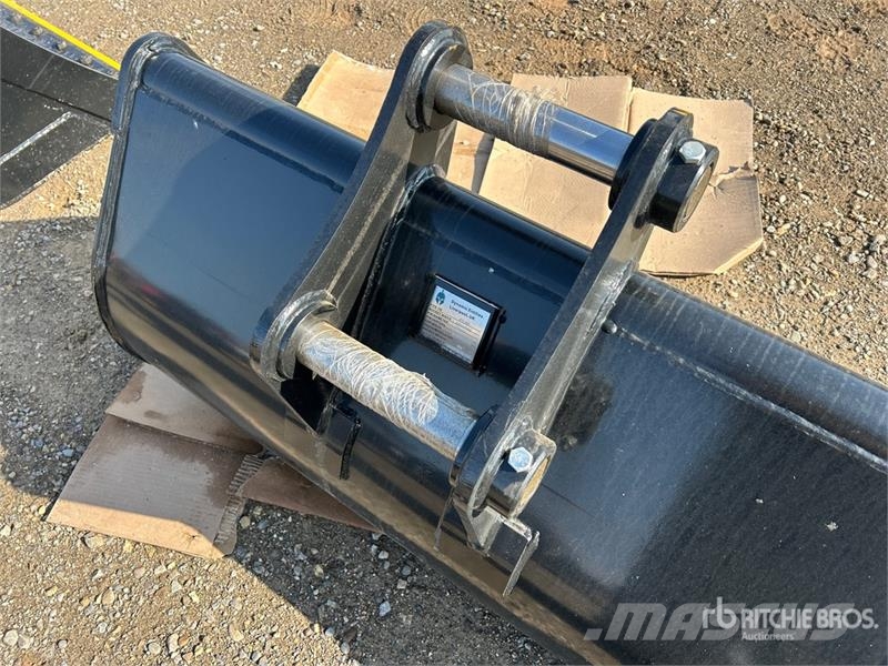 Dynamic Entities 47 in Q/C Cleanup Excavator Bucket (Unuse Kanalak