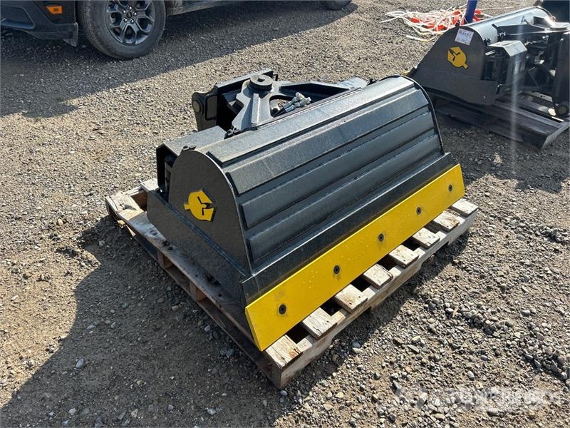 Dynamic Entities 48 in Q/C Hydraulic Tilting Excavator Buc Kanalak
