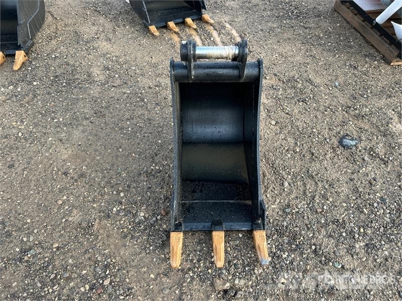 Dynamic Entities 50CL 17 in Excavator Bucket - Fits Cat 30 دلاء