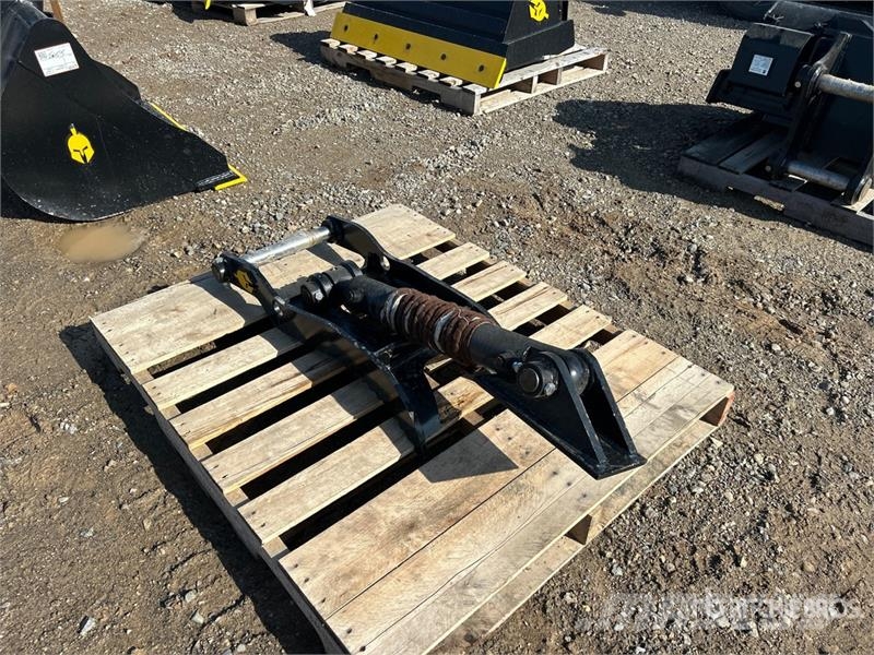Dynamic Entities 50CL 11 in Excavator Thumb - Fits Cat 305 Kanalak