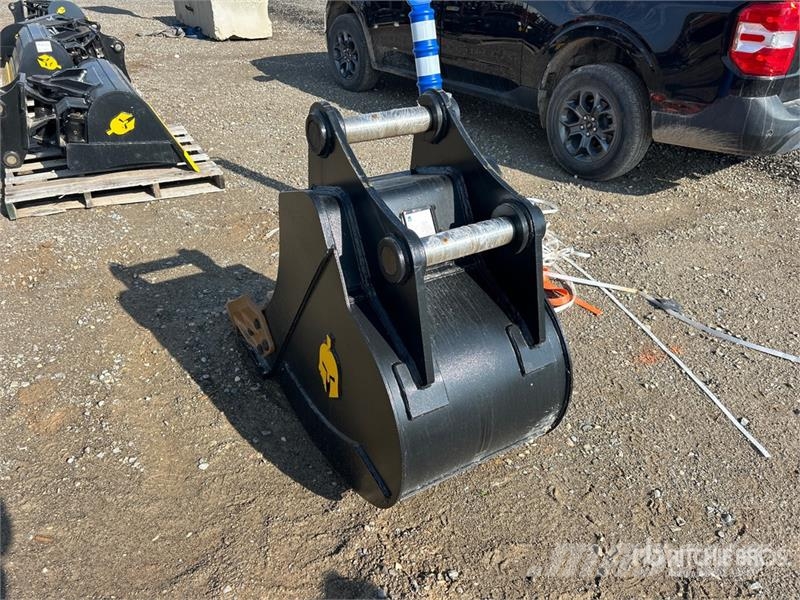 Dynamic Entities 80CL 23 in Q/C Digging Excavator Bucket ( دلاء