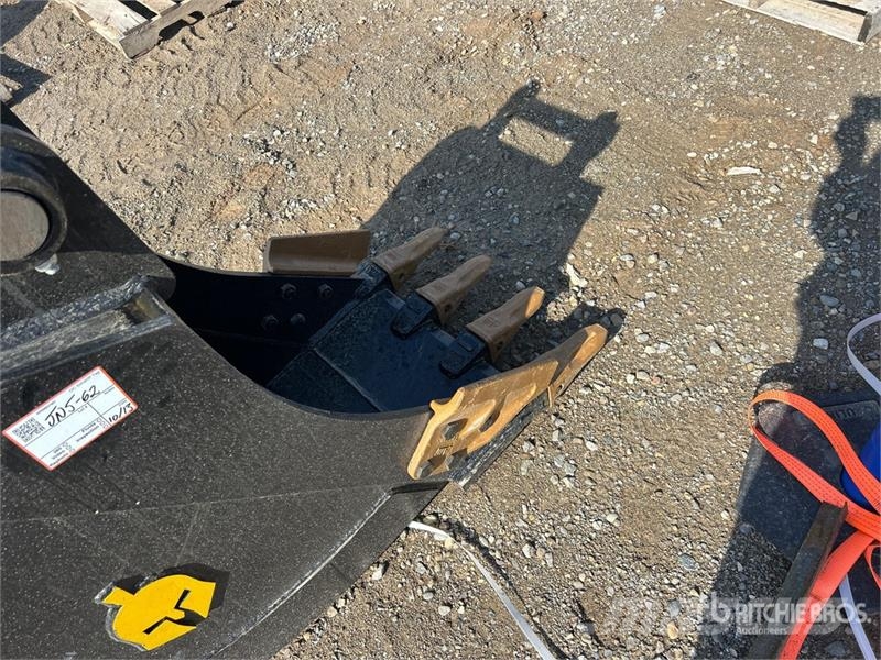 Dynamic Entities 80CL 23 in Q/C Digging Excavator Bucket ( دلاء